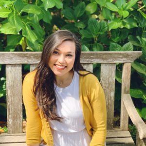 Meet your Posher, Abigail
